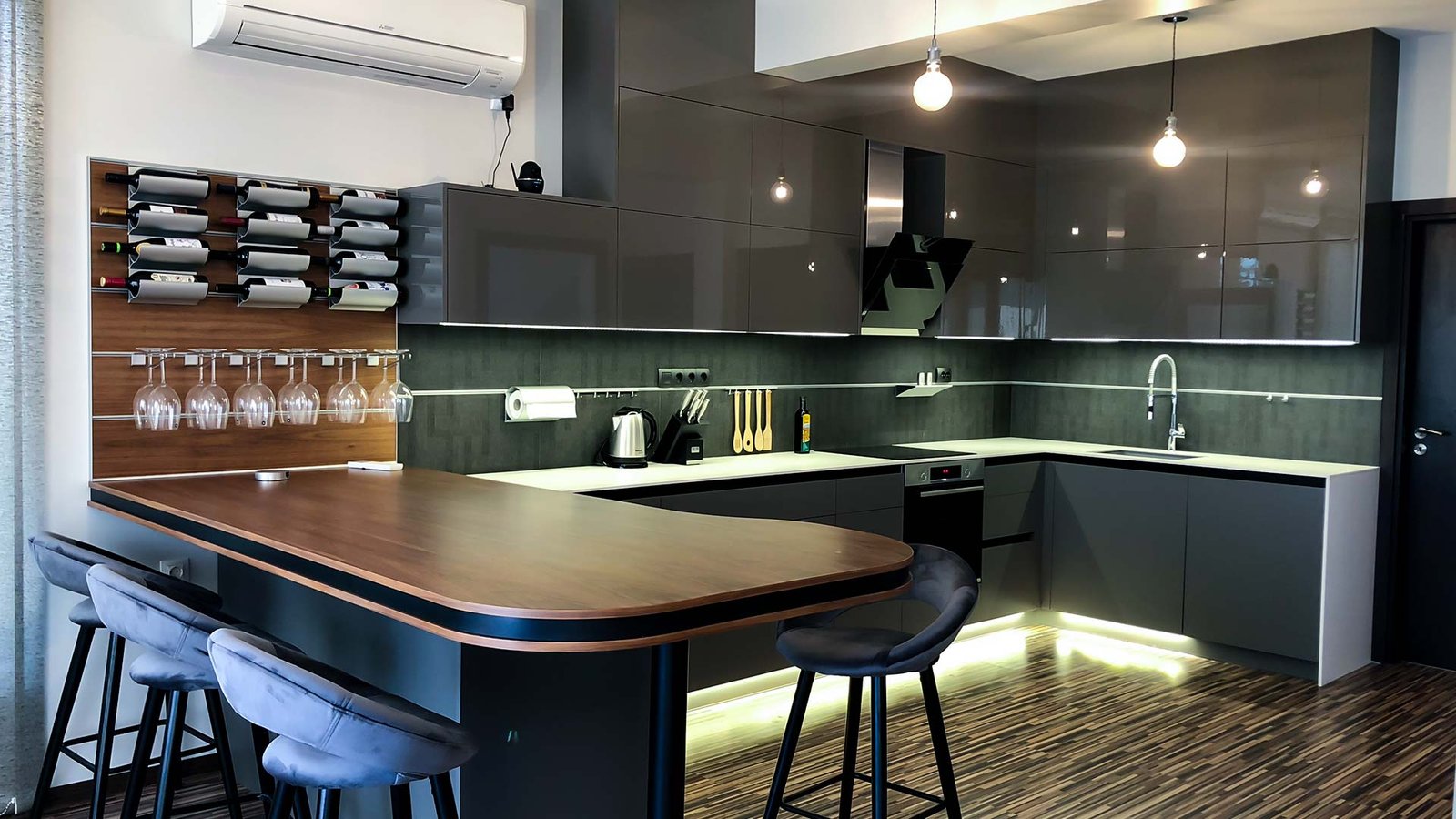 Handleless Kitchen